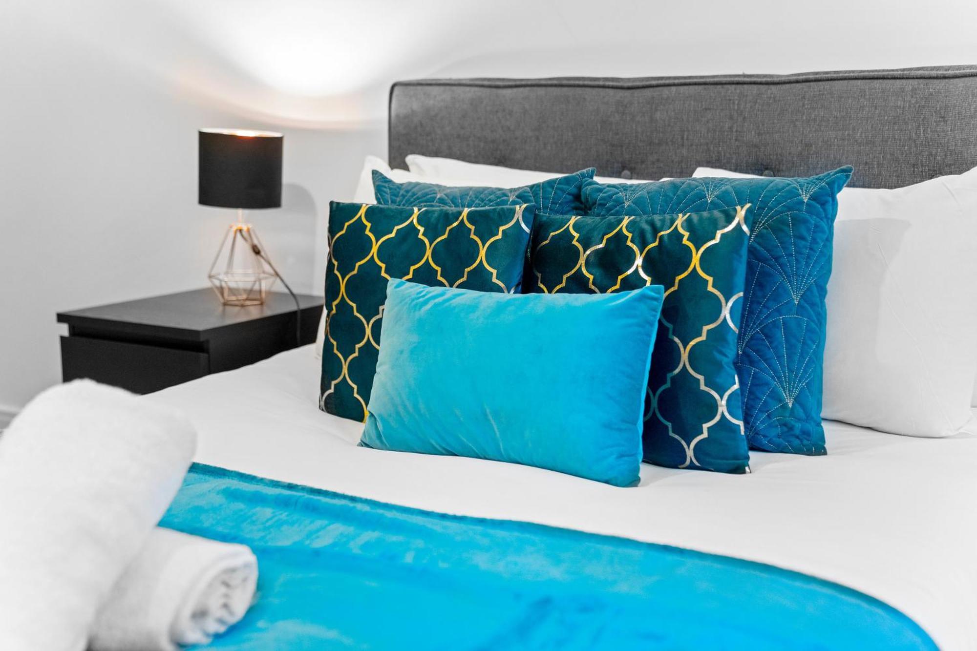 New Luxe Apartment - Secure Parking - Birmingham City Centre - Netflix - Wifi - Top Rated - 54M Екстериор снимка