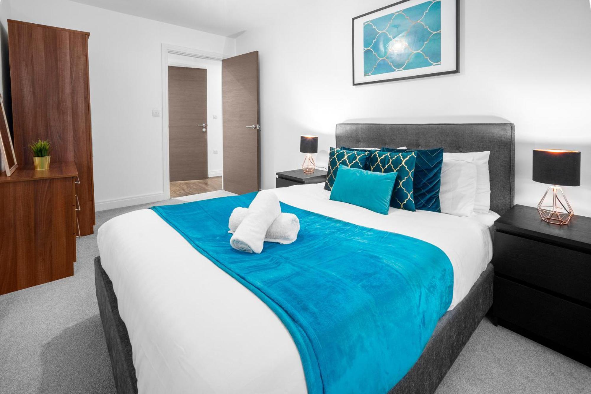 New Luxe Apartment - Secure Parking - Birmingham City Centre - Netflix - Wifi - Top Rated - 54M Екстериор снимка